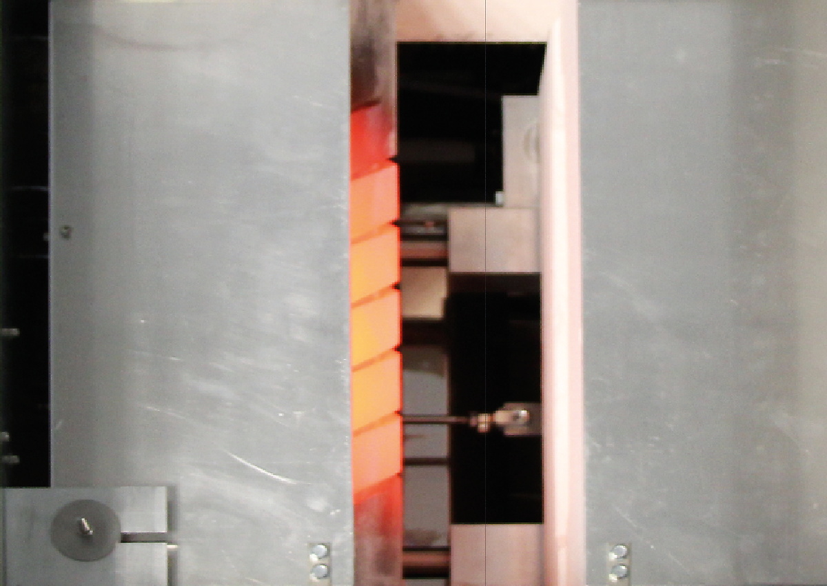 Анализатор CW-800M для определения углерода и воды в материалах